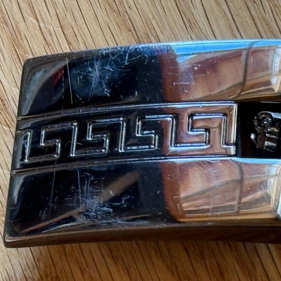 Gorgeous vintage 1990s/2000s Versace belt!  Very gently worn, 85
